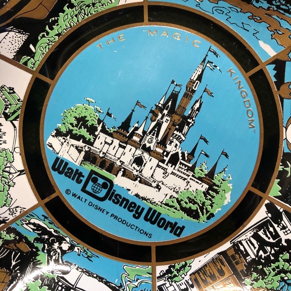 Vintage Walt Disney World Glass Ashtray Trinket Dish Magic Kingdom Early 1970's - Picture 4 of 6